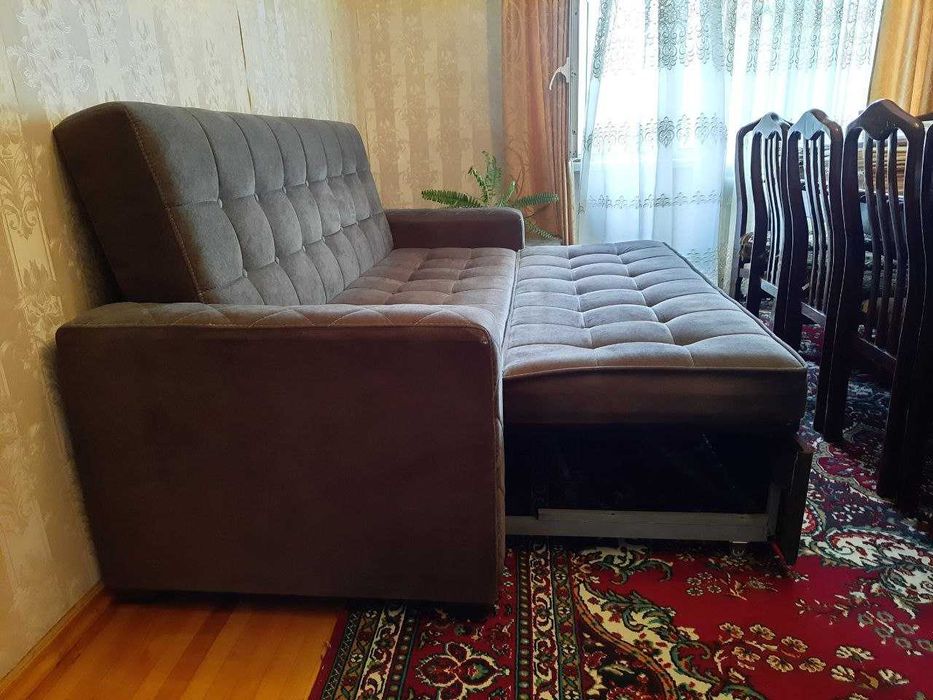 Продается раскладной диван - срочно!