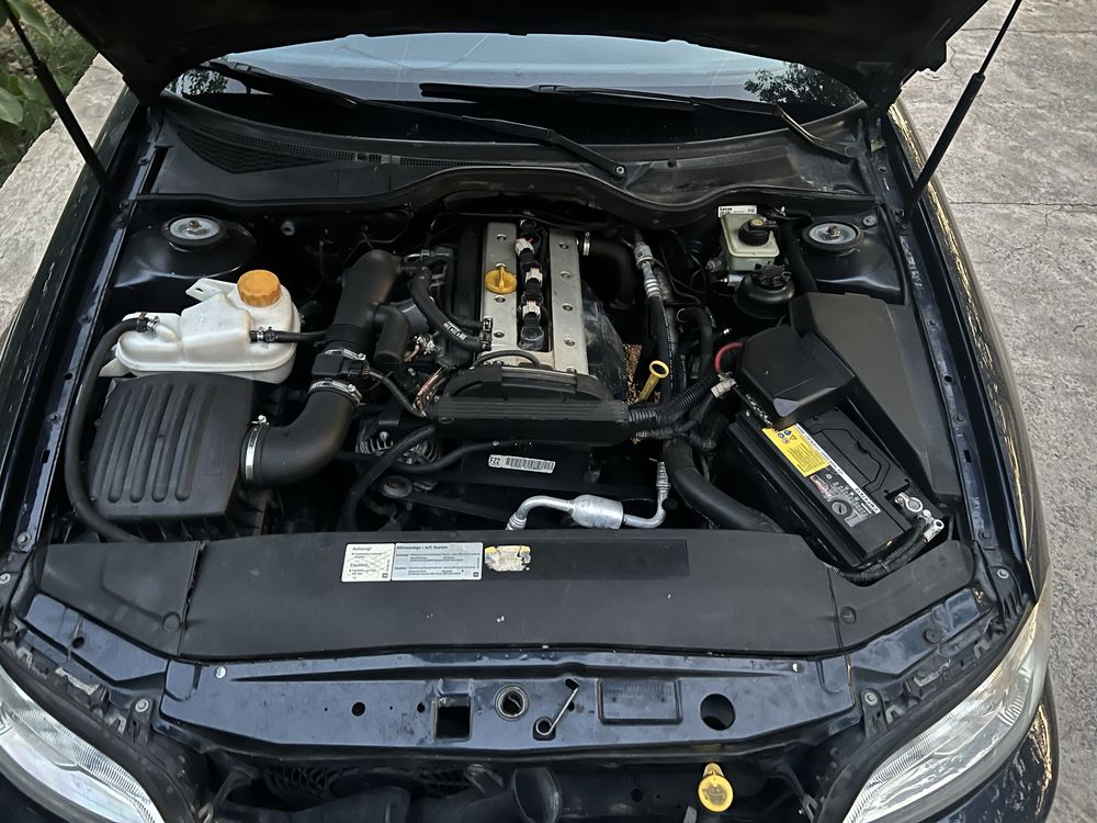 Продается Opel Omega 2003 года
