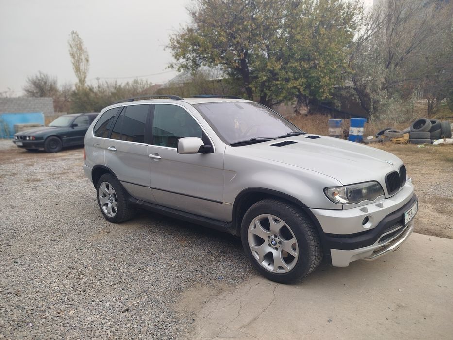 Продам БМВ х 5 2002 года