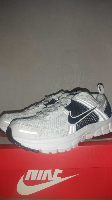 Nike Zoom Vomero 5 - Номер 36.5