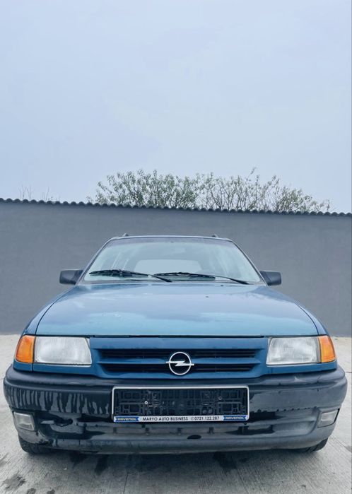 Piese auto originale Opel Astra F 1.6i C16NZ 1997 FWD Combi