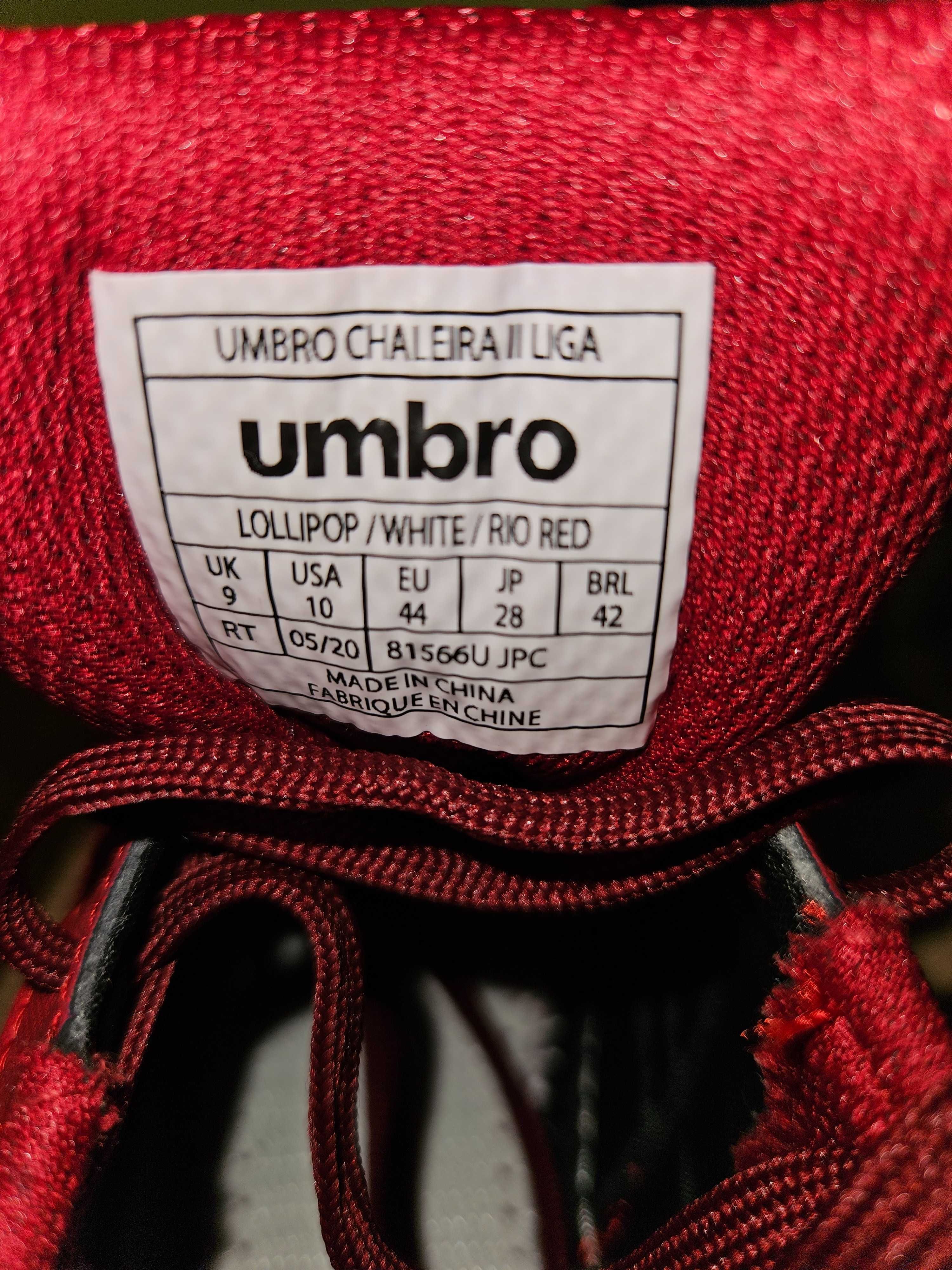 Продават се нови футболни обувки "UMBRO"