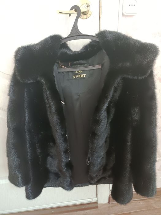 Продам норковую шубу