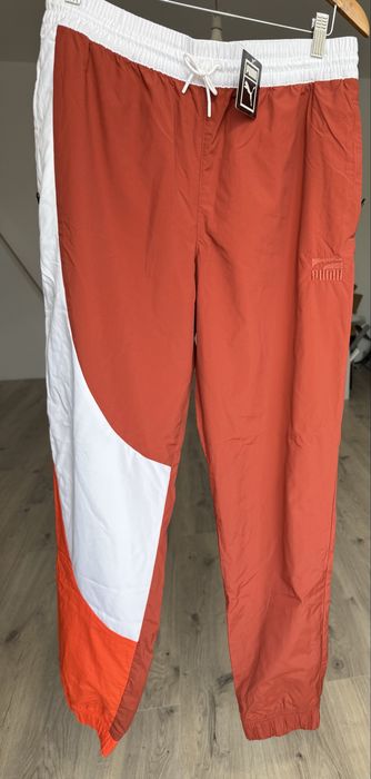 Trening PUMA nou cu eticheta- model deosebit