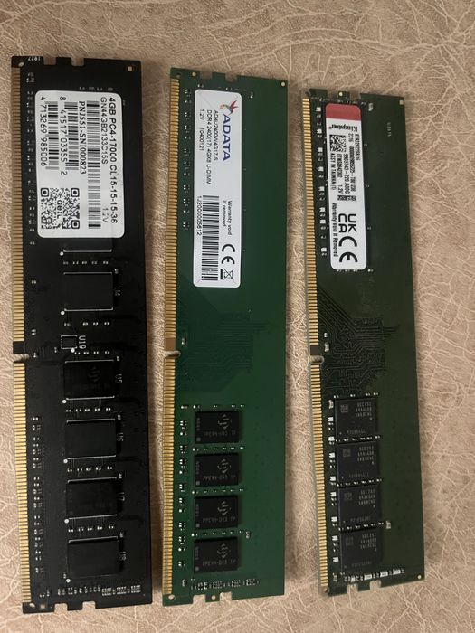 оперативная память DDR4 16,8,4гб