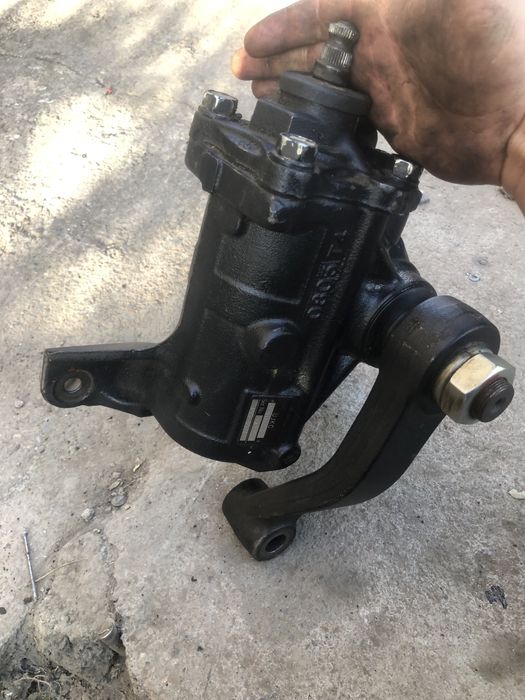 Isuzu rulevoy kalonka