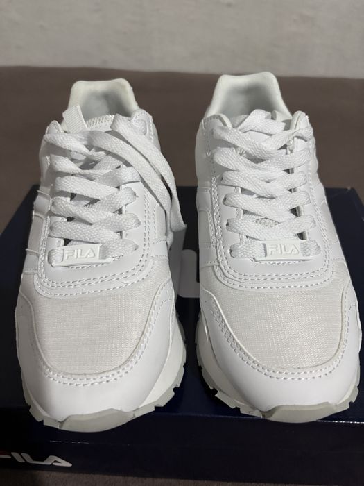 Чисто нови маратонки FILA.Номер 36…