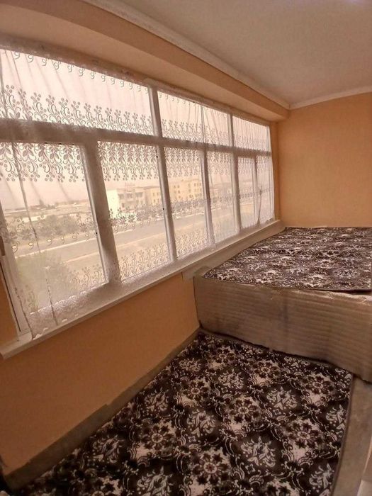 Buxoroda kvartira uy xonadon sotiladi 2 xonali 64m² 4-qavat.