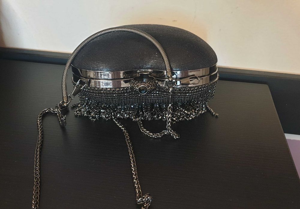 Чанта луксозна с прьстен