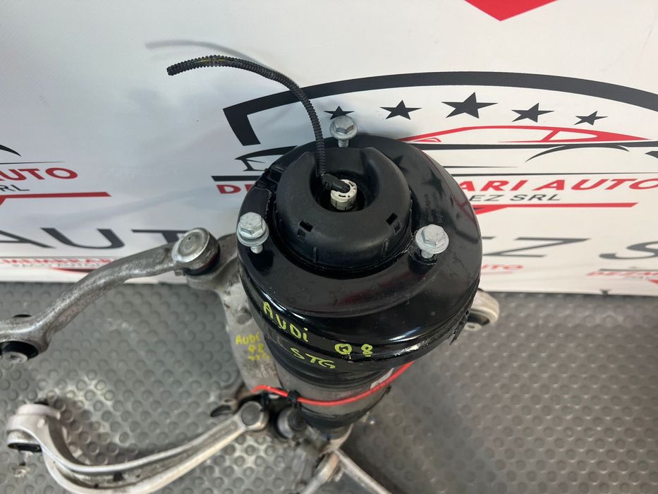 Suspensie Completa Stanga Fuzeta/Telescop/Brate/Perna Audi Audi Q8 Q7