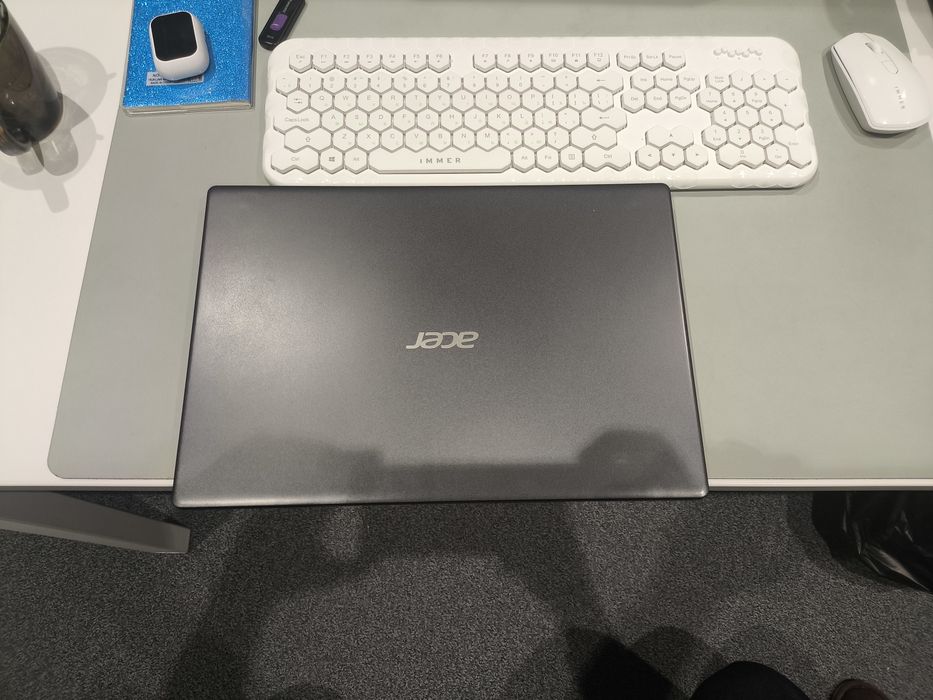 Acer Aspire 10th generation Corei7