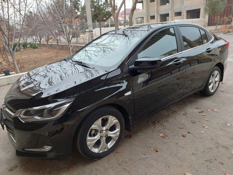 Chevrolet Onix Premier-2 Turbo AT 2023 yil