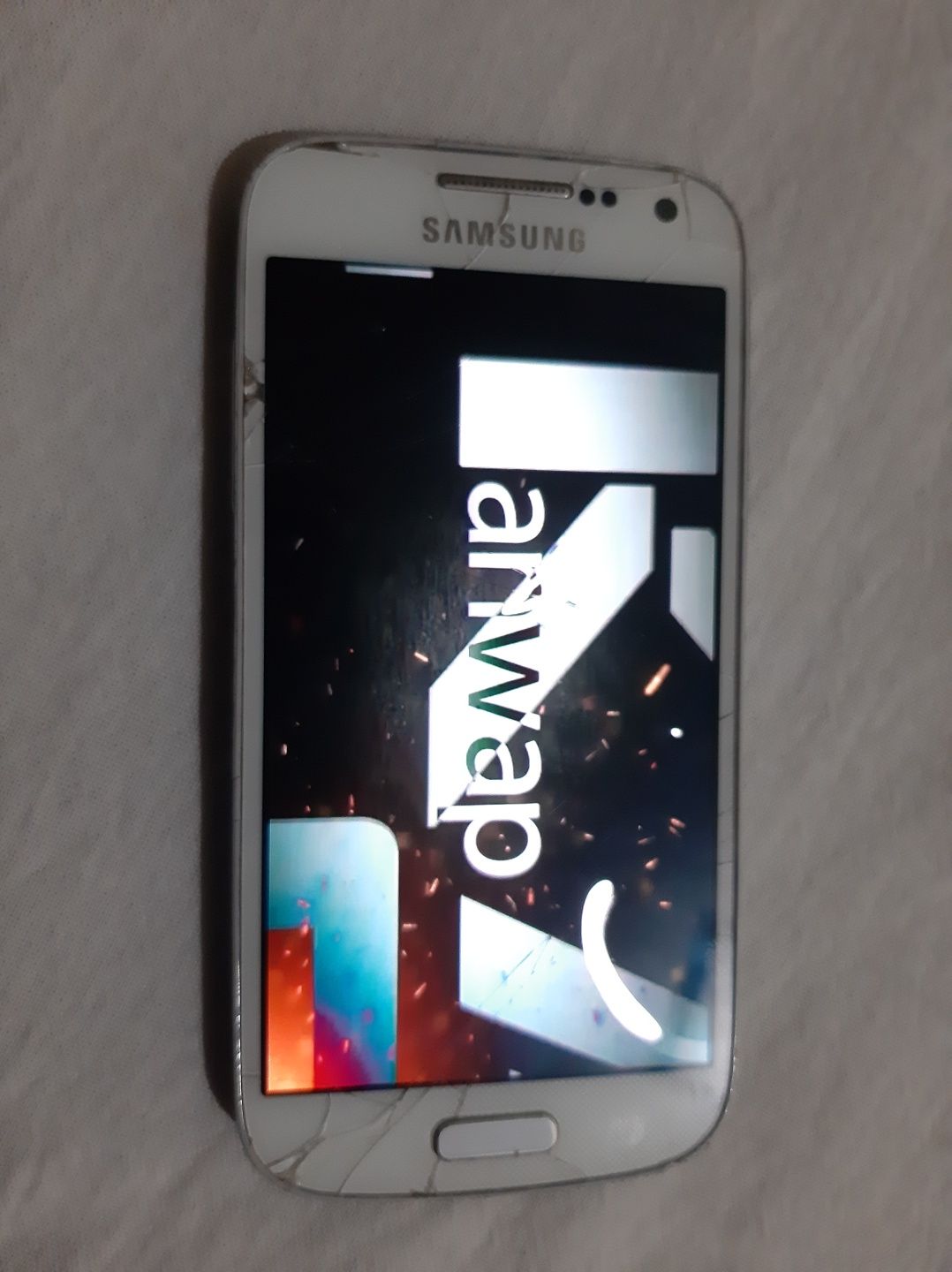 Samsung Galaxy S4 mini Duos GT-I9192, 8 ГБ