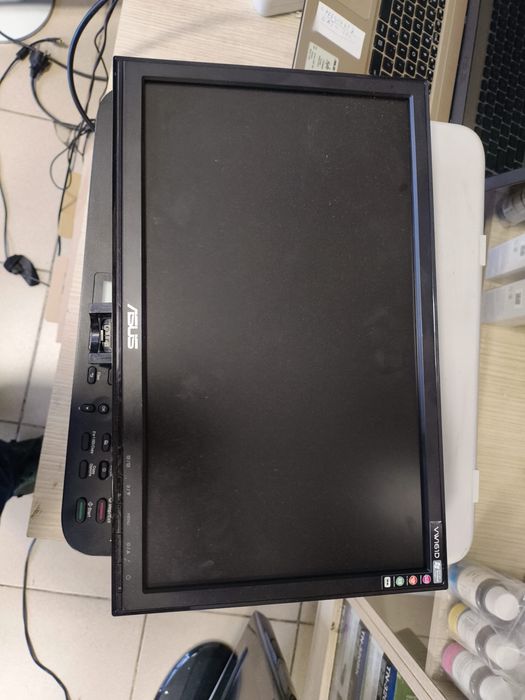 Monitor asus 11,6