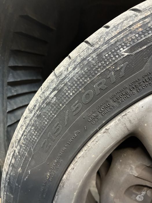 Летни гуми Ханкук 215/50/17