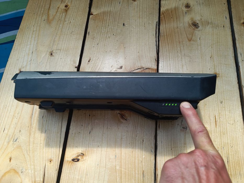 Angrenaj 50-34 ,,baterie Bosch,furca suspensie ,manete   XTR