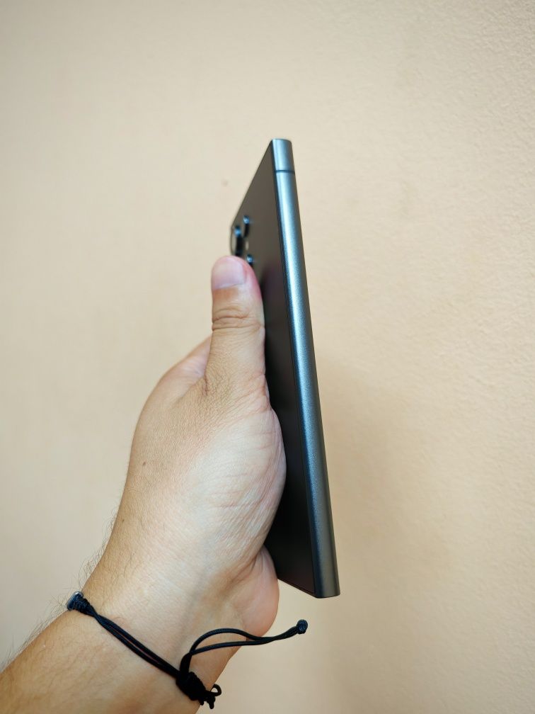 Samsung Galaxy S24 Ultra Titanium Black / Бартер