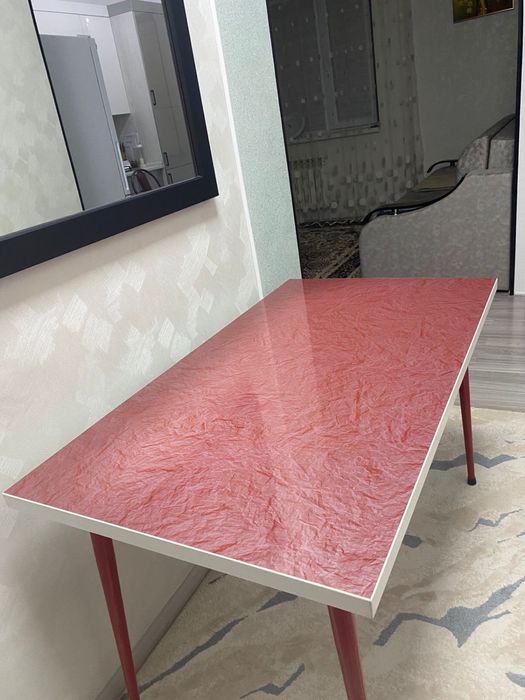 Продается стол 120*70