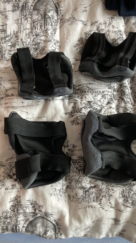 Протектори за колена и лакът ROLLERBLADE,. (Наколенки и Налакътници)