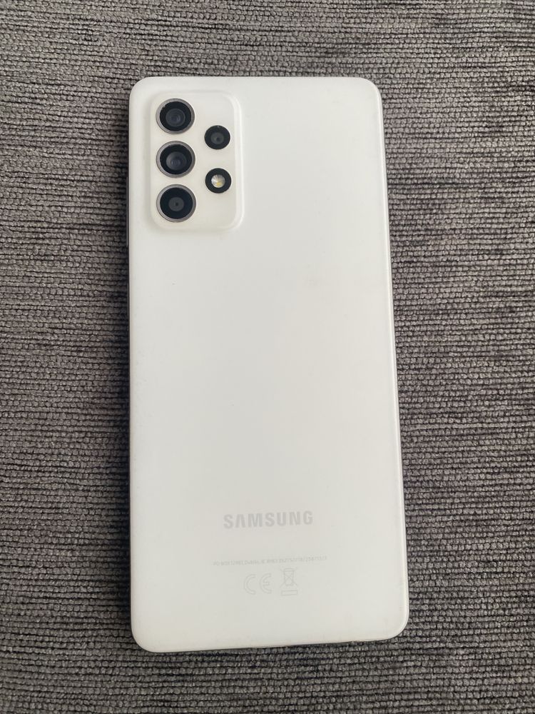 Samsung   A52    5G.