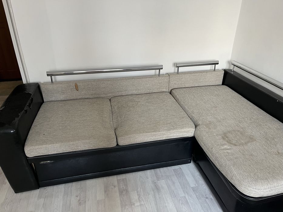 Отдам диван за 5000 тг самовынос