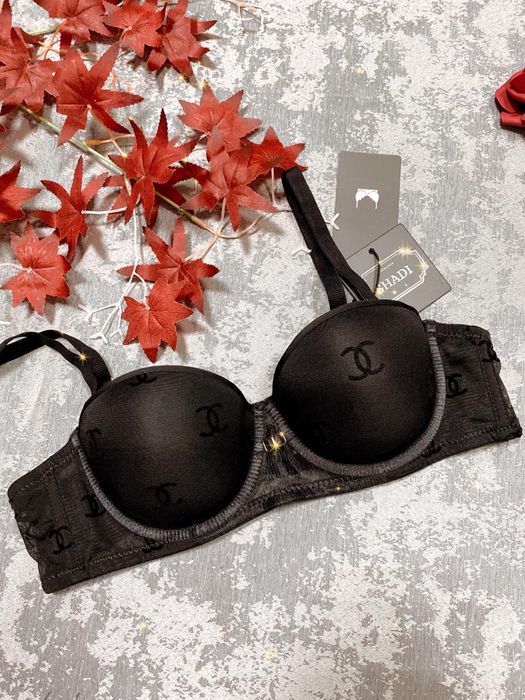 Новые бюстгальтеры пуш-ап