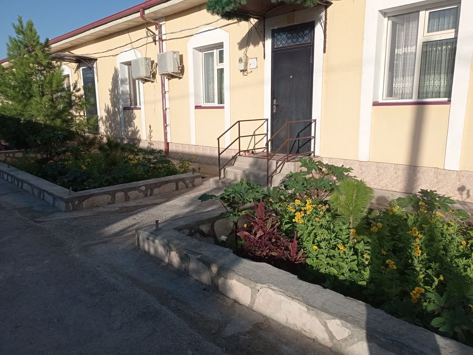 2 сотихли Каттедж сотилади...