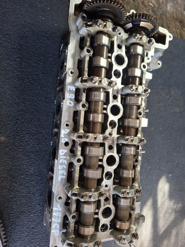 Chiuloasa Completă cu axe cu came BMW E90 E91 2.0 diesel