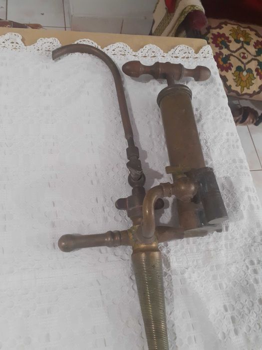 Pompa de bere ,perioada interbelica