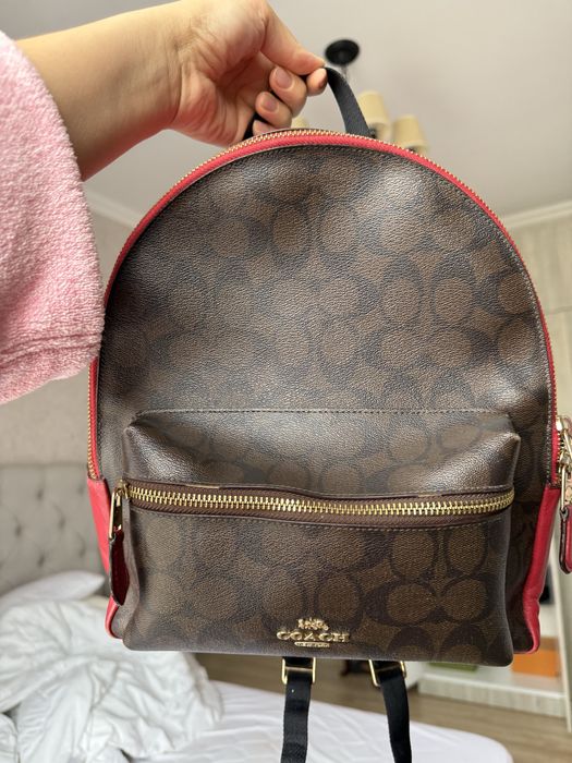 Продам Рюкзак Coach