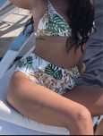 Costum de baie dama 2 piese H&M cu volane