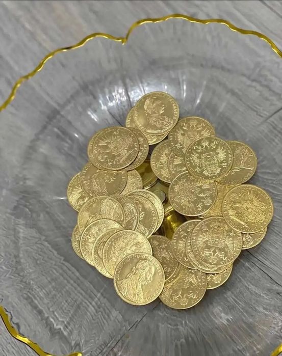 Am de vânzare monede/Galbeni Frank iosif placate cu aur, am și mici și