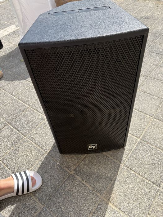 Vand doua  boxe electro voice rx 112( dynacord fbt rcf )