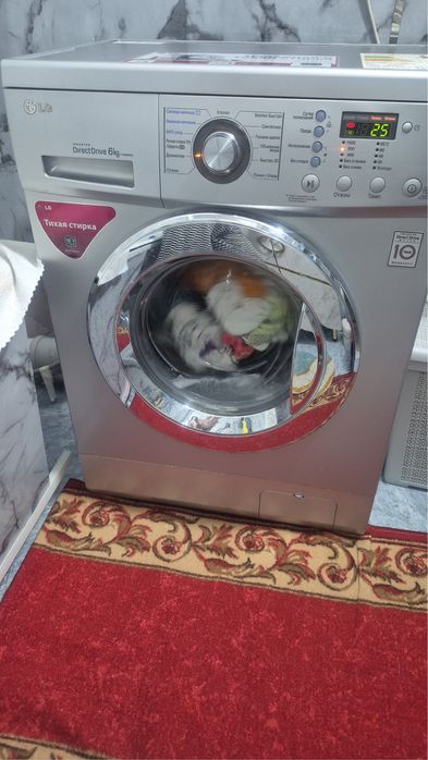 Стиралка LG  Direct Drive 6kg