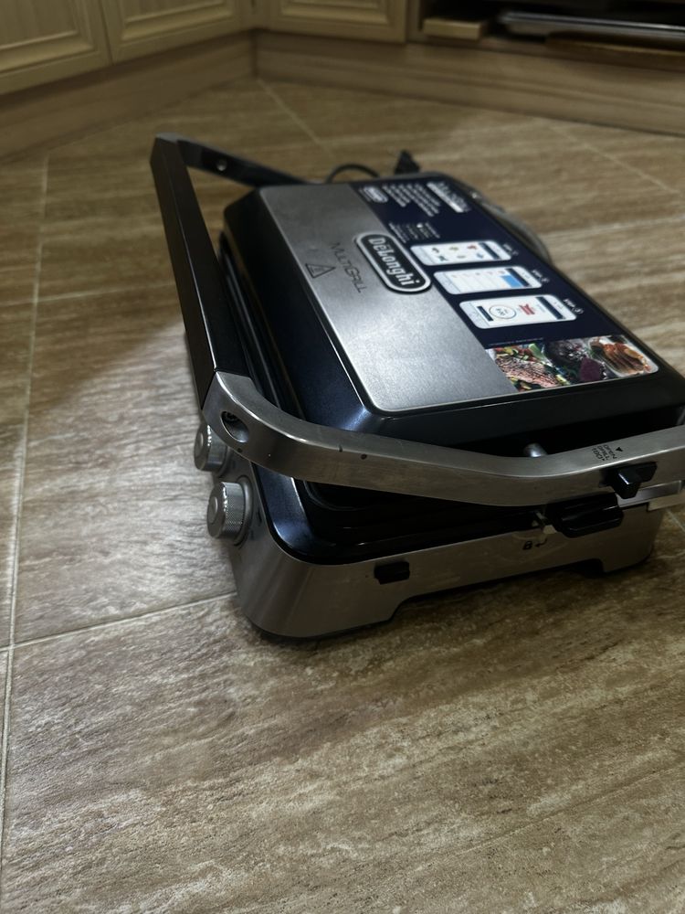 Электрогриль DeLonghi