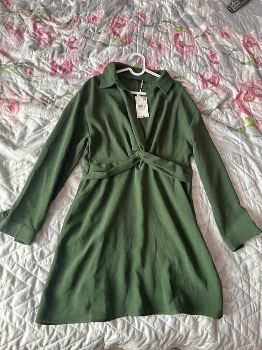 Чисто нова рокля Mango