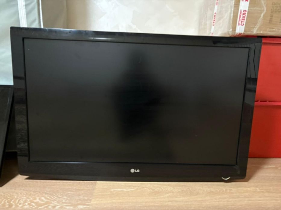 Телевизор без царапин