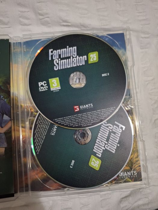 Farming simulator 25 condiție perfecta