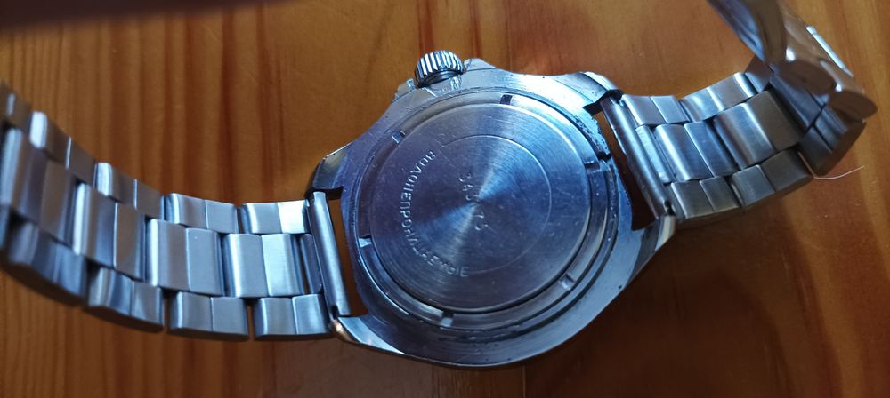 Часовник Восток Командирски