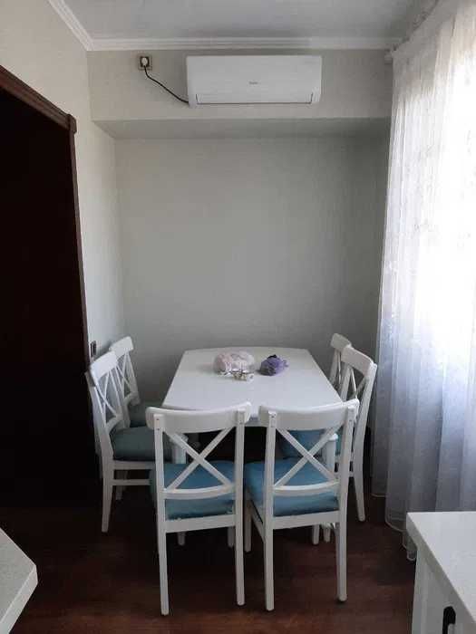 J8! Сдаётся квартира 2 ком на Яккасарайском р-н Братский могила