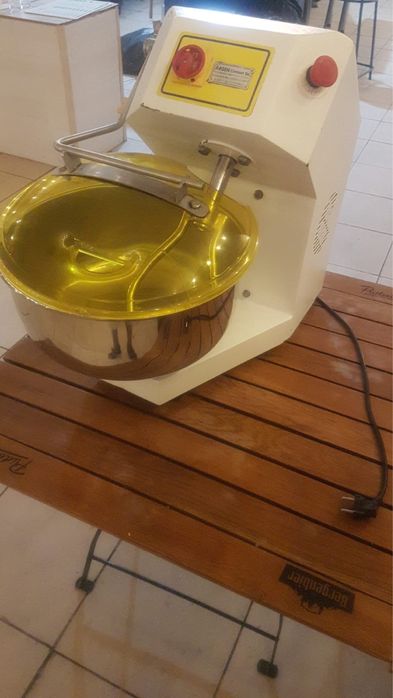 URGENT Malaxor pentru pizza