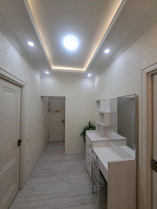 Продается квартира 2х ком Панельный Халклар Дустлиги метро