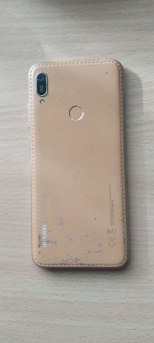 Продам телефон за 2к