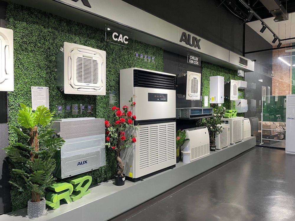 Колонный и настенный кондиционер AUX Inverter/On-Off мотор с гарантии