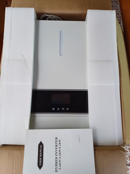 Invertor 4 2kw si 8 baterii pe gel, 12v/120A