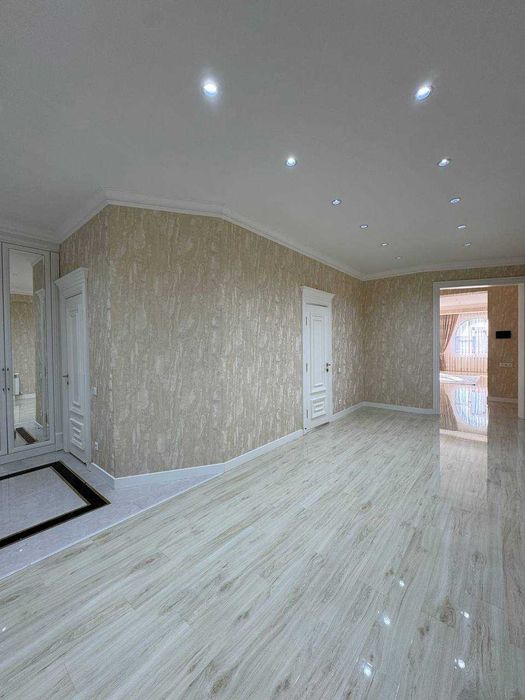 продается 3 комнатная евро квартира 175м2: Мирабад Госпитальный СРОЧНО