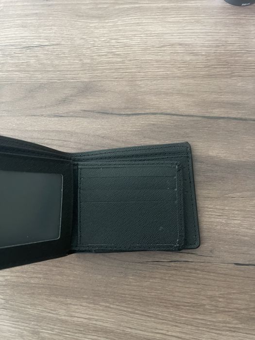 Портфейл louis vuitton