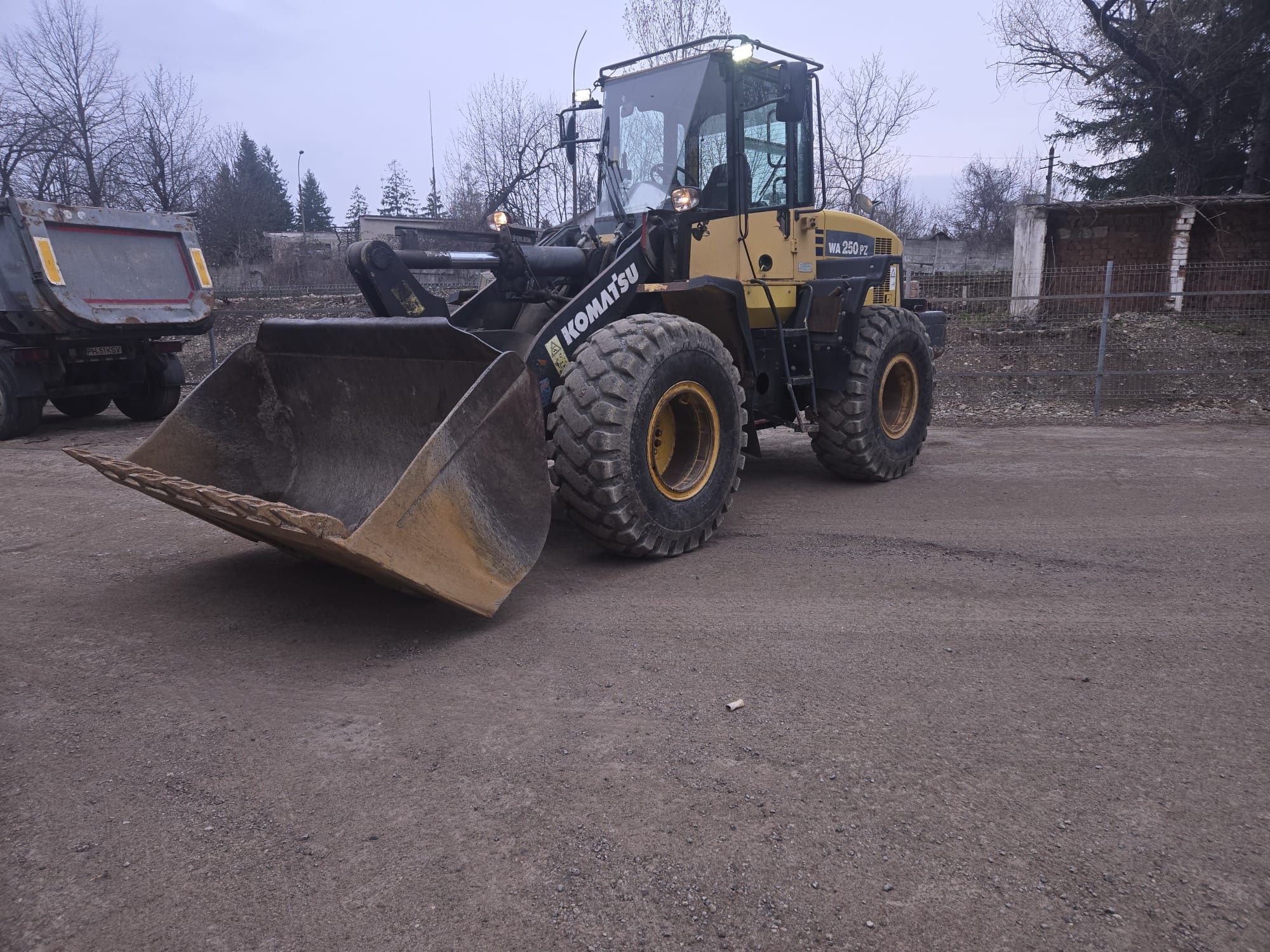 Vola komatsu wa250 pz