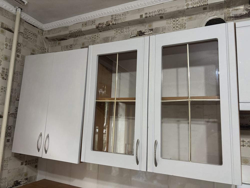 Срочно продам кухонный гарнитур