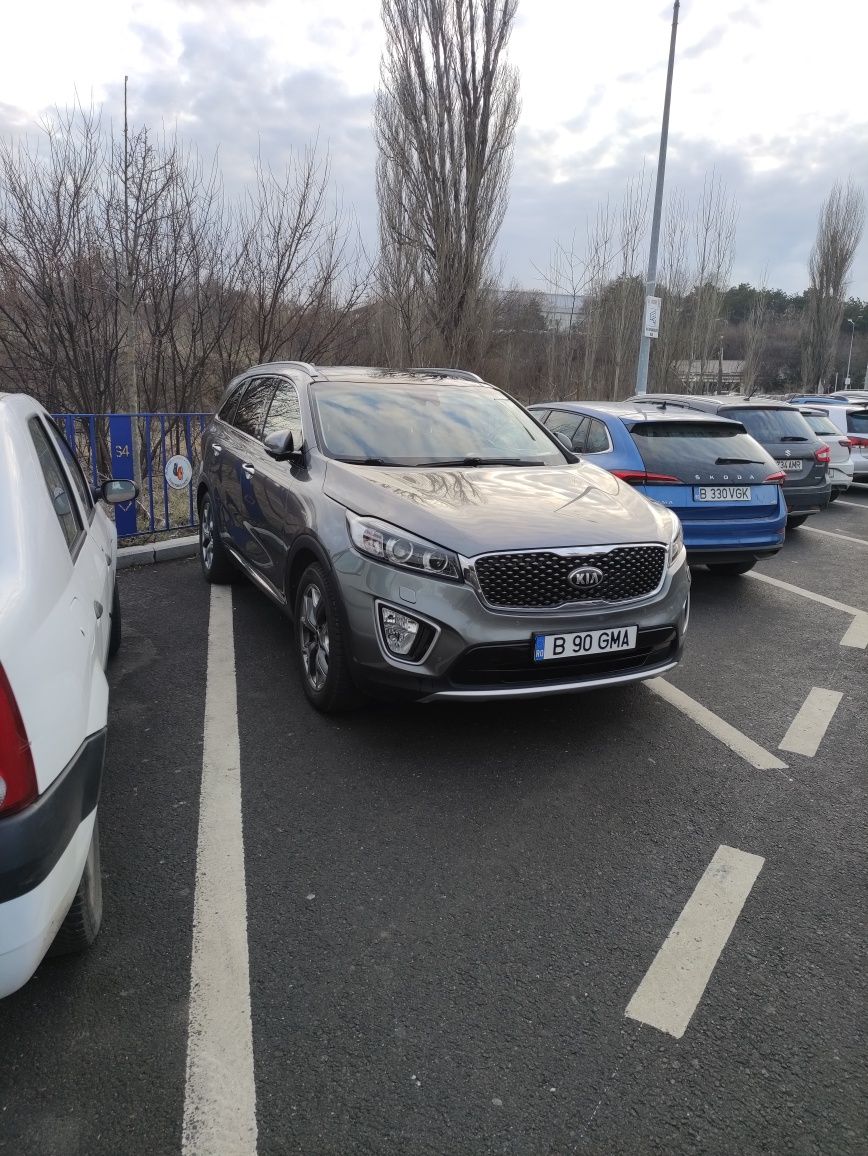 Vând KIA Sorento 2016